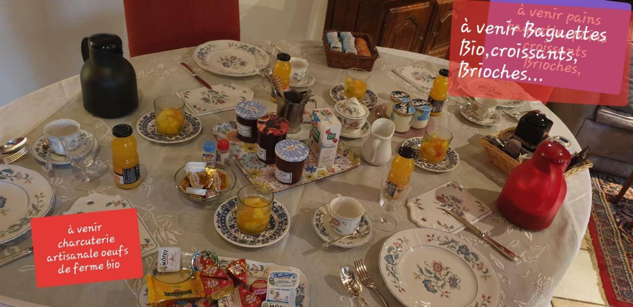 Bed and Breakfast La Ferme De Saint Julien Шарлевіль-Мезьєр Екстер'єр фото